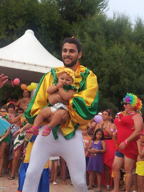 Camping Villaggio Lamaforca Torre Santa Sabina Kültér fotó