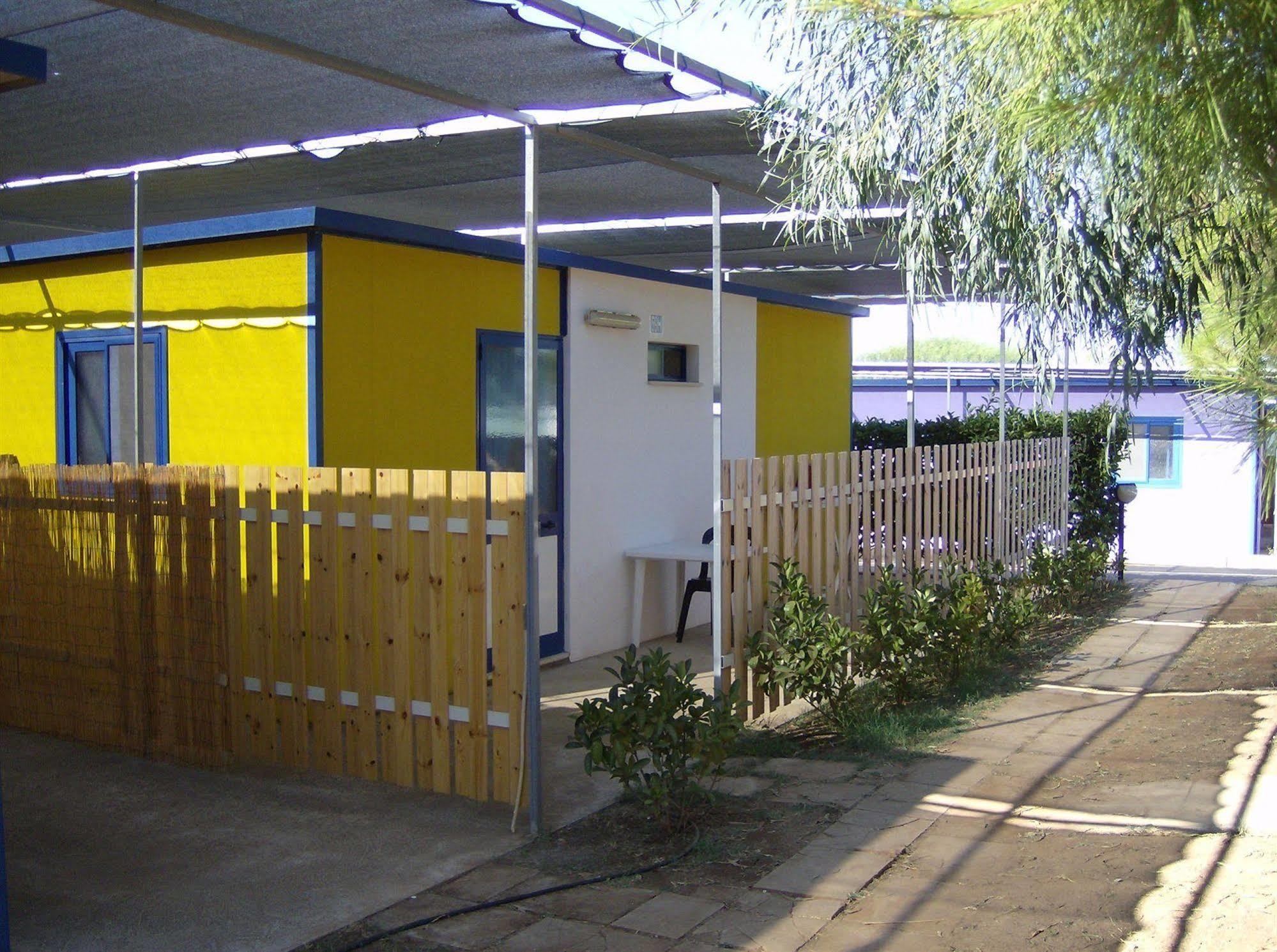 Camping Villaggio Lamaforca Torre Santa Sabina Kültér fotó